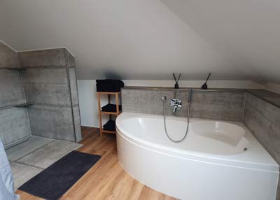 Fewo mit Badewanne an der Mosel