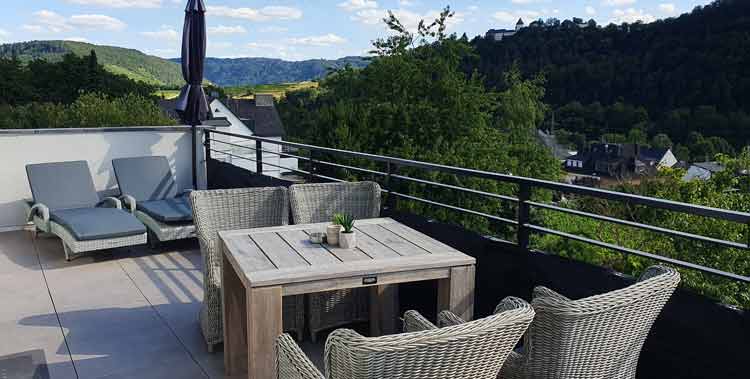 Luxusferienwohnung mit groem Balkon